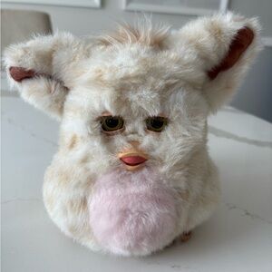 Furby Rare Caramel Syrup 2005 59294 not working / parts only